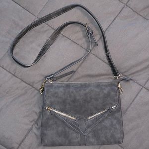 🔘 Gray suede purse 🔘